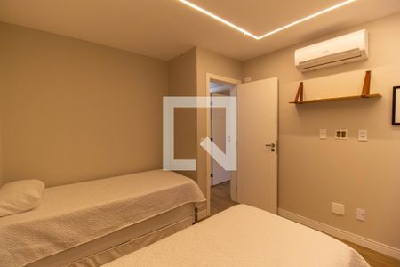 Casa à venda com 3 quartos, 190m² em Itaipu, Niterói