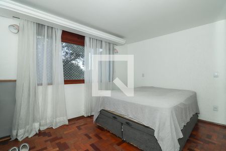 Quarto Suíte de apartamento à venda com 3 quartos, 107m² em Jardim Lindóia, Porto Alegre