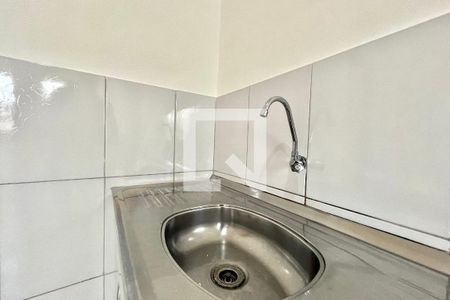 Casa para alugar com 30m², 1 quarto e sem vaga Casa para alugar com 30m², 1 quarto e sem vagaCozinha