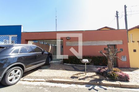 Fachada de casa à venda com 3 quartos, 280m² em Chácara da Barra, Campinas
