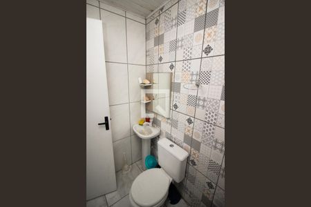 Banheiro de casa para alugar com 3 quartos, 50m² em Cristal, Porto Alegre
