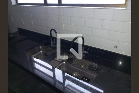 Cozinha de apartamento para alugar com 3 quartos, 197m² em Centro, São Vicente
