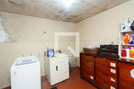 Área de Serviço de casa à venda com 4 quartos, 350m² em Moema, São Paulo