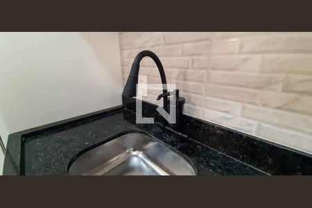 Cozinha de apartamento à venda com 2 quartos, 36m² em Metalúrgicos, Osasco