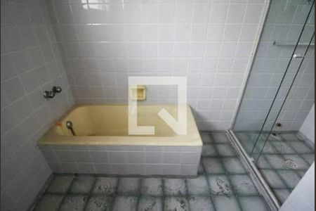 Casa à venda com 3 quartos, 180m² em Vila Clementino, São Paulo