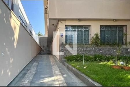 Casa à venda com 3 quartos, 380m² em Jardim Nossa Senhora Aparecida, São Paulo