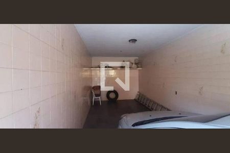 Casa à venda com 4 quartos, 180m² em Vila Dom Pedro II, São Paulo