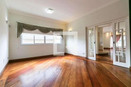 Casa à venda com 4 quartos, 360m² em Vila Prudente, São Paulo