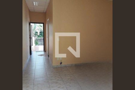Casa à venda com 2 quartos, 150m² em Vila Bertioga, São Paulo