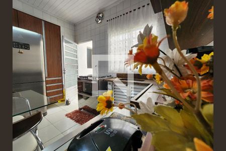 Casa à venda com 3 quartos, 140m² em Vila Bertioga, São Paulo