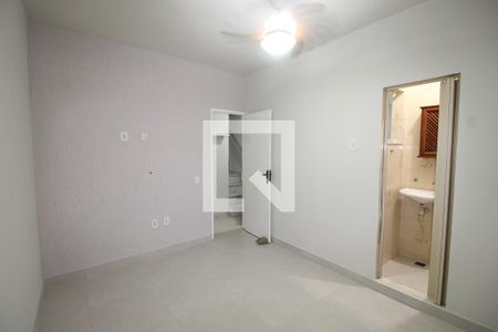 Quarto 1 de casa para alugar com 2 quartos, 80m² em Encantado, Rio de Janeiro
