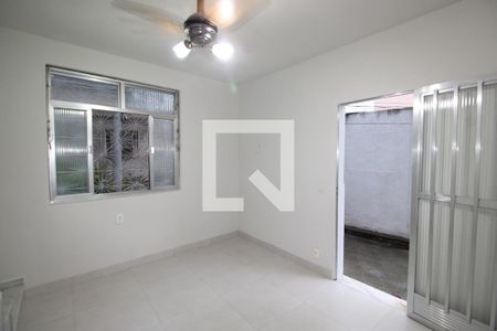 Sala de casa para alugar com 2 quartos, 80m² em Encantado, Rio de Janeiro