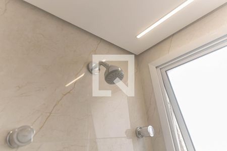 Banheiro de apartamento à venda com 2 quartos, 69m² em Vila Água Funda, São Paulo