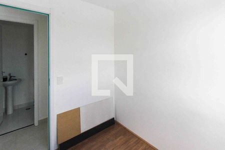 Quarto de apartamento para alugar com 2 quartos, 34m² em Parque Sao Rafael, São Paulo