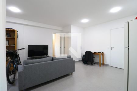 Sala/Cozinha de apartamento à venda com 1 quarto, 41m² em Água Branca, São Paulo