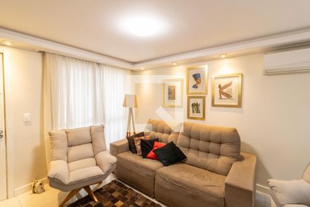 Casa de condomínio à venda com 150m², 3 quartos e 2 vagasSala