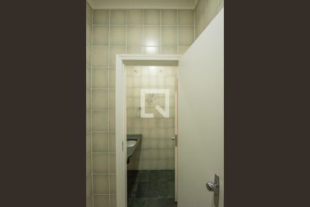 Lavabo de casa para alugar com 4 quartos, 250m² em Parque Nova Campinas, Campinas