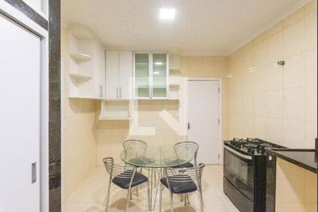 Cozinha de casa para alugar com 4 quartos, 250m² em Parque Nova Campinas, Campinas