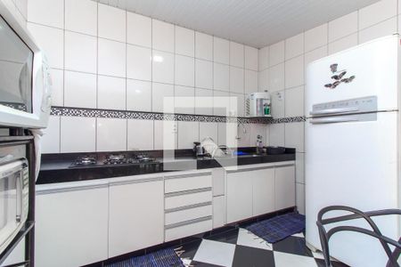 Casa à venda com 70m², 2 quartos e 1 vaga Casa à venda com 70m², 2 quartos e 1 vagaFoto 07