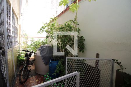 Área Externa de casa à venda com 1 quarto, 120m² em Olaria, Rio de Janeiro