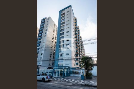 Fachada de apartamento para alugar com 2 quartos, 65m² em Gonzaga, Santos