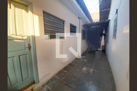 Casa à venda com 165m², 3 quartos e 4 vagas Casa à venda com 165m², 3 quartos e 4 vagasFoto 23
