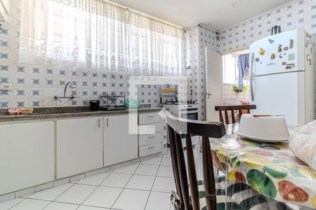 Cozinha de apartamento à venda com 3 quartos, 200m² em Consolação, São Paulo