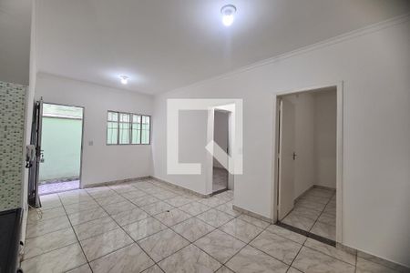 Sala e Cozinha de casa de condomínio para alugar com 2 quartos, 40m² em Vila Formosa, São Paulo