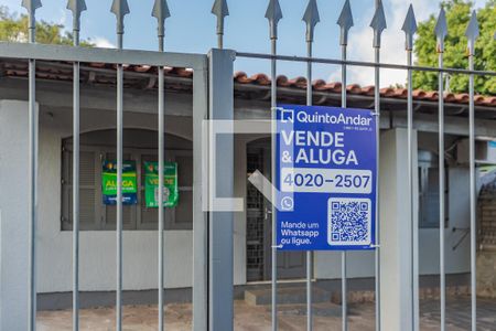 Casa à venda com 3 quartos, 101m² em Santa Maria Goretti, Porto Alegre