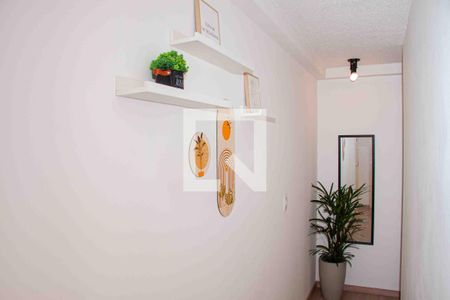 Corredor de apartamento à venda com 2 quartos, 44m² em Água Branca, São Paulo