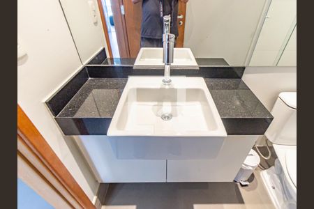 Banheiro de apartamento à venda com 1 quarto, 55m² em Vila Regente Feijó, São Paulo