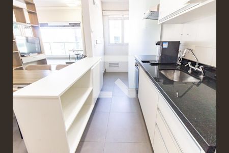 Cozinha de apartamento à venda com 1 quarto, 55m² em Vila Regente Feijó, São Paulo