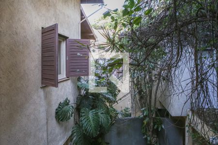 Vista da Suíte 2 de casa à venda com 6 quartos, 250m² em Pacaembu, São Paulo