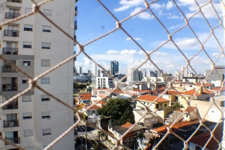 Vista Quarto 1 de apartamento para alugar com 2 quartos, 46m² em Vila Invernada, São Paulo