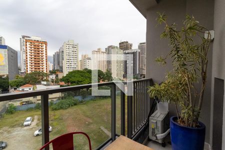 Varanda de kitnet/studio à venda com 1 quarto, 28m² em Jardim das Acacias, São Paulo