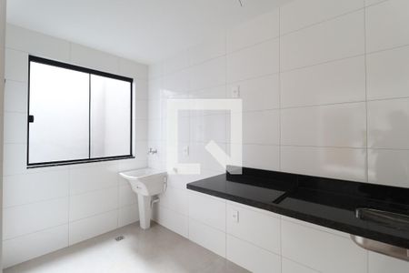 Cozinha e Área de Serviço de apartamento à venda com 2 quartos, 43m² em Vila Medeiros, São Paulo
