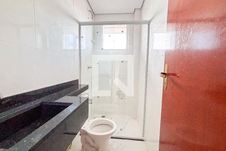 Banheiro de apartamento para alugar com 2 quartos, 49m² em Vila Dalila, São Paulo
