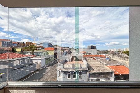 Vista da Sala/Cozinha de apartamento para alugar com 2 quartos, 49m² em Vila Dalila, São Paulo
