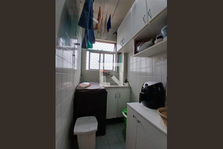 Apartamento à venda com 3 quartos, 70m² em Santa Efigênia, Belo Horizonte
