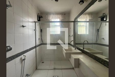 Apartamento à venda com 4 quartos, 130m² em Carmo, Belo Horizonte