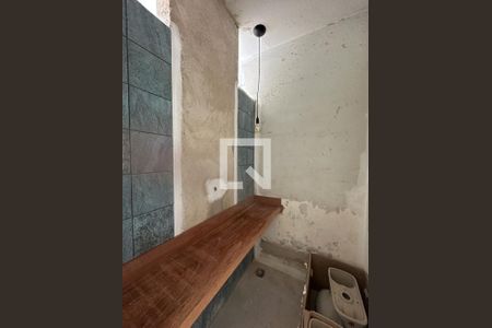 Casa à venda com 228m², 5 quartos e 4 vagas