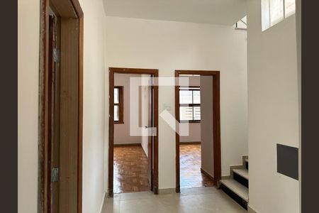 Casa à venda com 228m², 5 quartos e 4 vagas