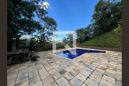 Casa de condomínio à venda com 300m², 4 quartos e 4 vagas