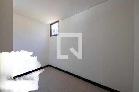 Casa à venda com 4 quartos, 350m² em Fazenda dos Pires, Nova Lima