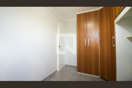 Quarto 1 de apartamento para alugar com 2 quartos, 49m² em Jardim Três Marias, São Paulo