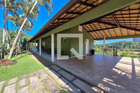 Área comum de casa de condomínio à venda com 7 quartos, 483m² em Vila Progresso, Niterói