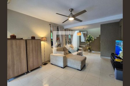 Sala de casa de condomínio à venda com 3 quartos, 180m² em Vargem Grande, Rio de Janeiro