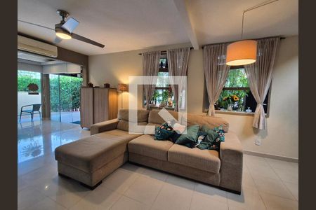 Sala de casa de condomínio à venda com 3 quartos, 180m² em Vargem Grande, Rio de Janeiro