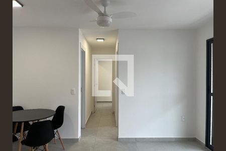 Sala de apartamento para alugar com 2 quartos, 55m² em Vila Anastácio, São Paulo