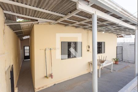 Quintal de casa à venda com 3 quartos, 95m² em Jardim dos Oliveiras, Campinas
